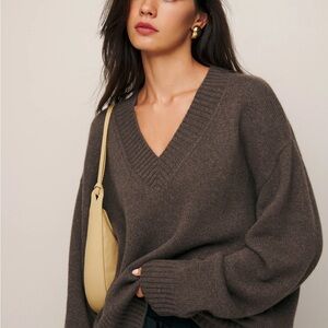 Reformation 100% Cashmere V-Neck Brown Sweater Oversized Split Hem Womens MED